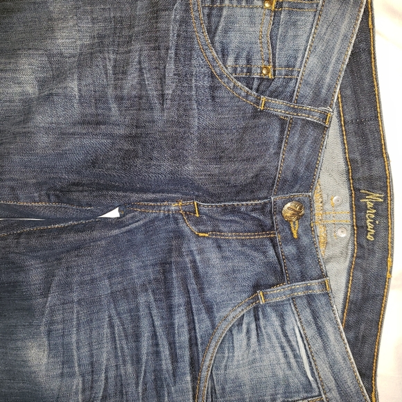 Jeans - Picture 4 of 4